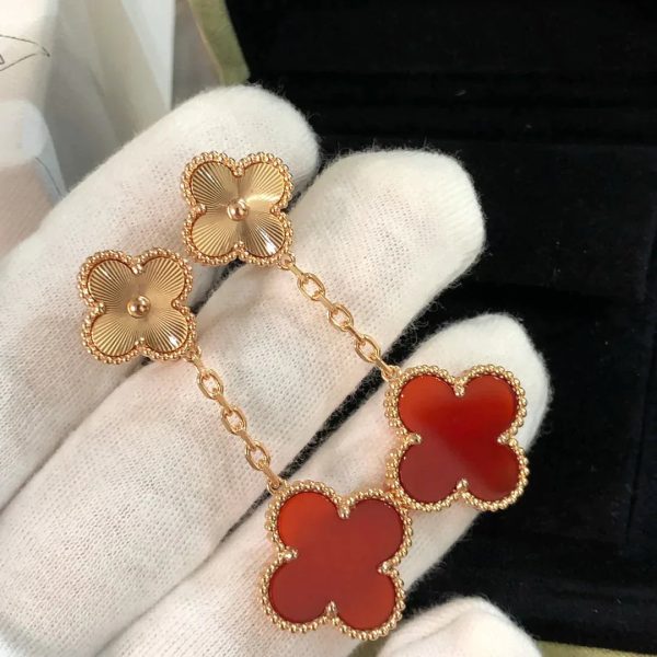 Clover Earrings Gold And Carnelian