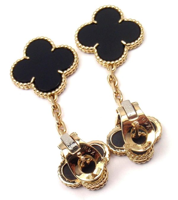 Clover 2 Motifs Gold Earrings