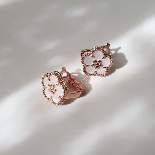 Lucky Spring White Blossom Pink Gold Earrings